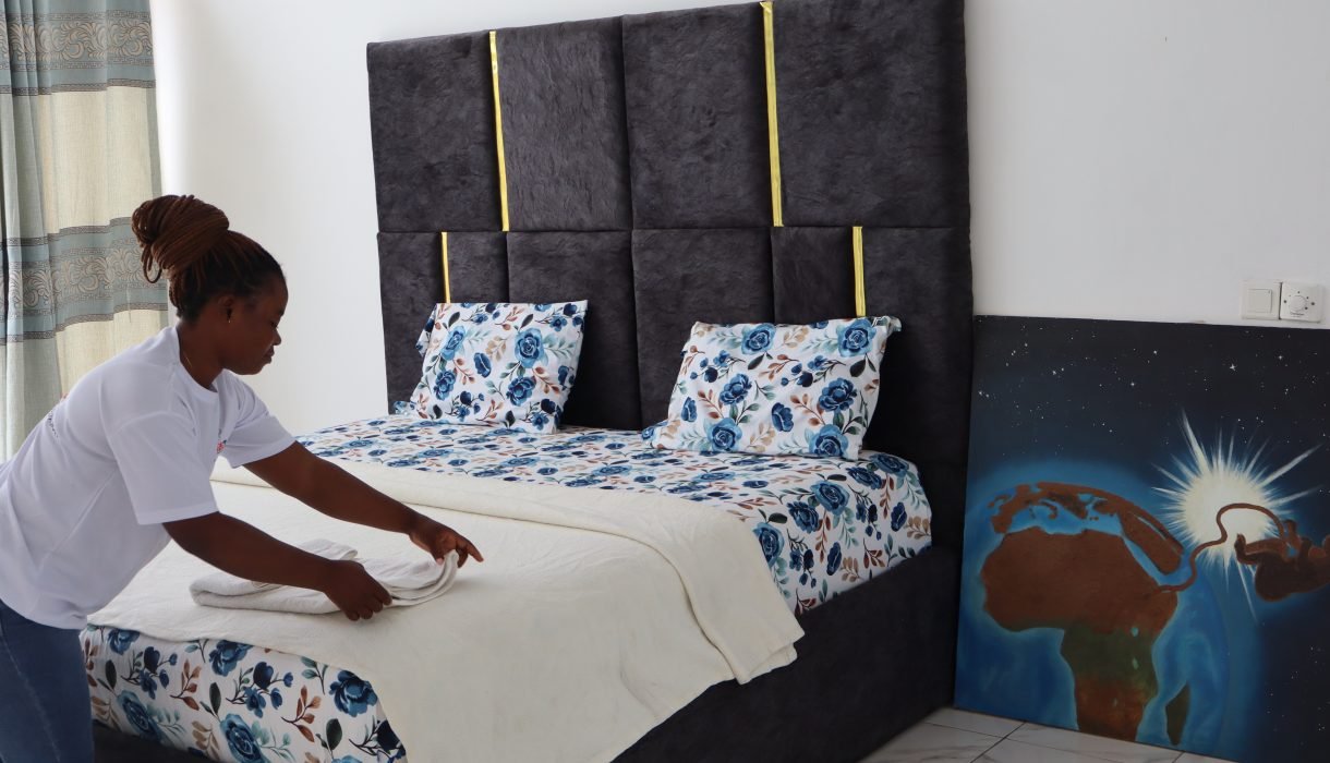 Sweet Mother Hotel Aburi, hotel in Aburi Ghana, best hotels in Aburi, Sweet Mother restaurant Ghana, Aburi accommodation, Ghanaian hospitality, Aburi Hills view hotel, family hotel Aburi, local food Aburi, Sweet Mother Hotel Ghana, relaxing getaway Aburi, Aburi lodging, Ghana hotels