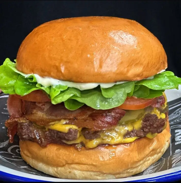 Sweet Mother Hotel burger